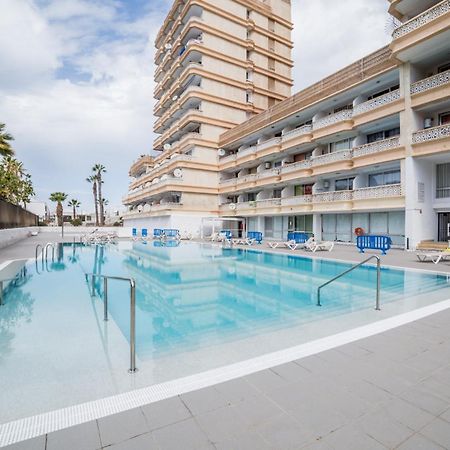 Un Dormitorio En Playa De Las Americas Costa Adeje  Bagian luar foto